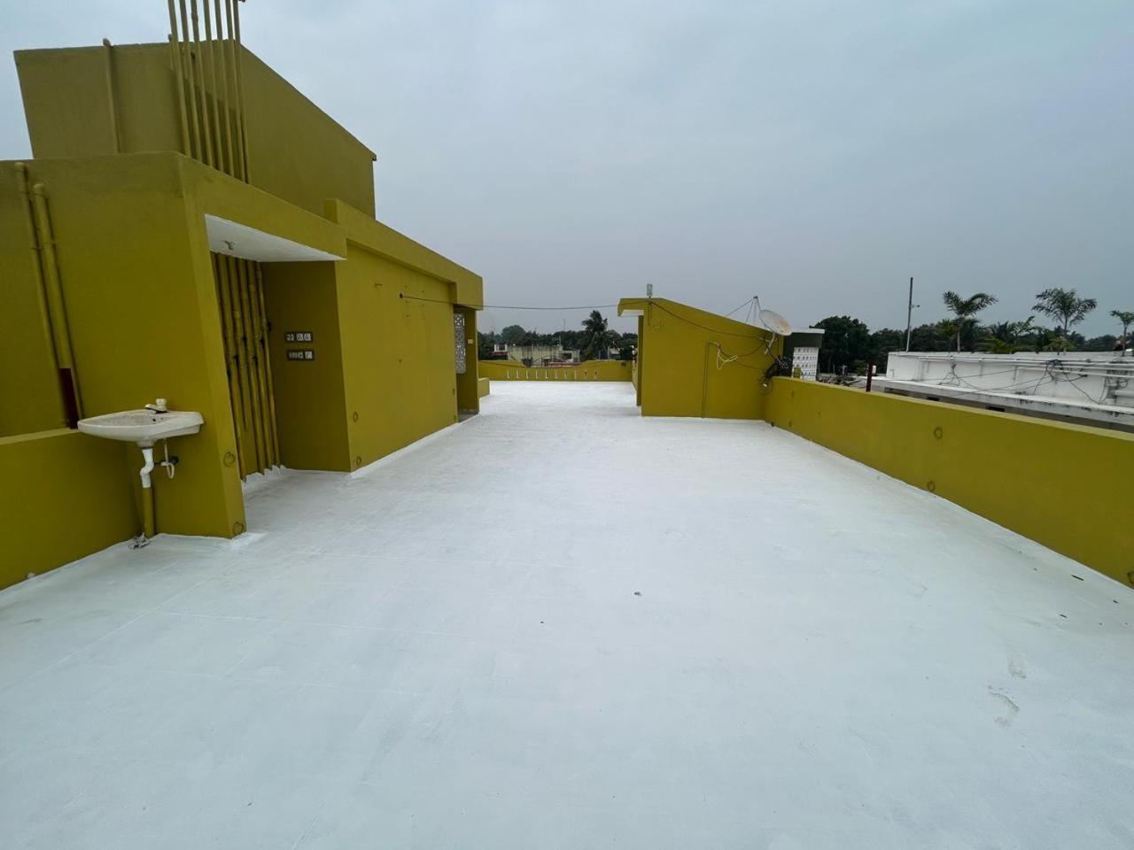 Eagle Nest Residency Hotel Kottakuppam Kültér fotó
