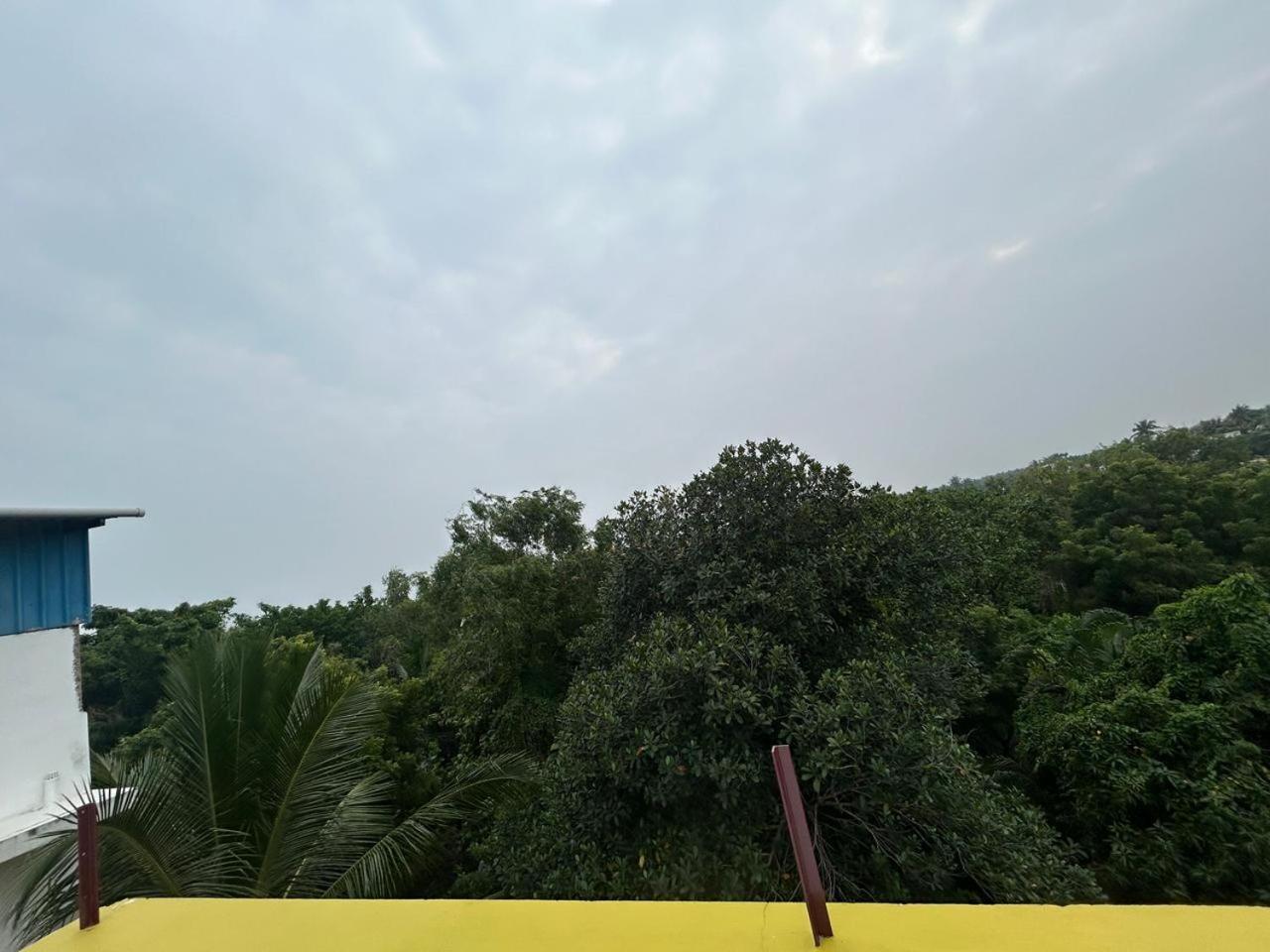 Eagle Nest Residency Hotel Kottakuppam Kültér fotó